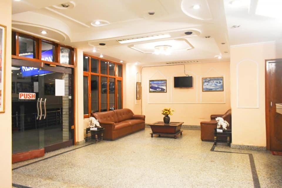 Hotel Kalinga Intercontinental Manali Luaran gambar