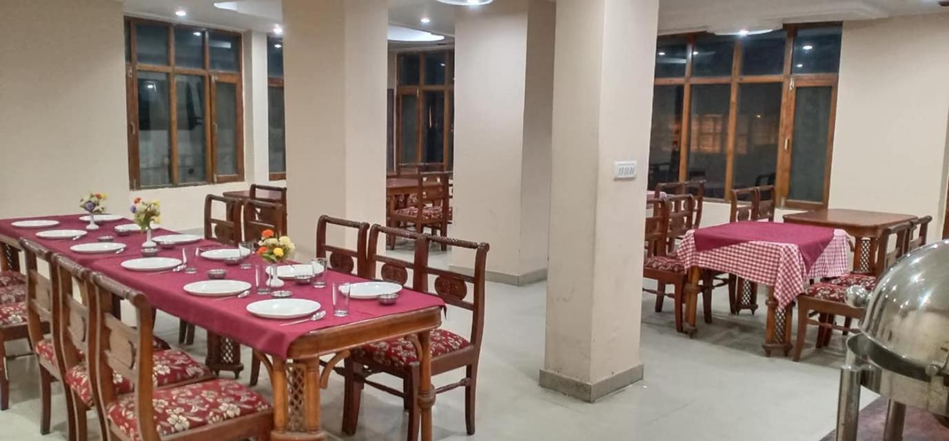 Hotel Kalinga Intercontinental Manali Luaran gambar