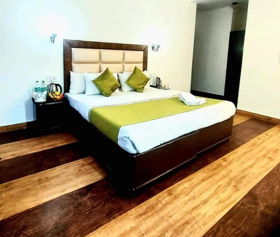 Hotel Kalinga Intercontinental Manali Luaran gambar
